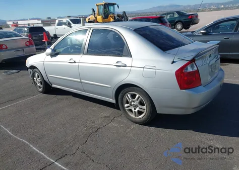 2004 Kia Spectra Ex/Lx z USA, uszkodzony, nr VIN KNAFE122745044390
